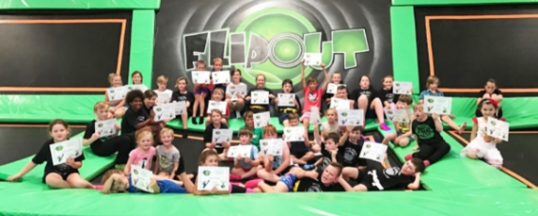 Kids with class certificates | Flip Out Australia